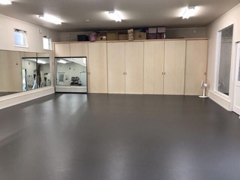 Studio Image